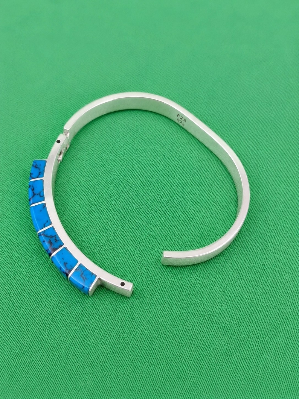 Vintage BJS John 925 Sterling Silver Turquoise Inlay Hinged Bangle Bracelet - Picture 5 of 10